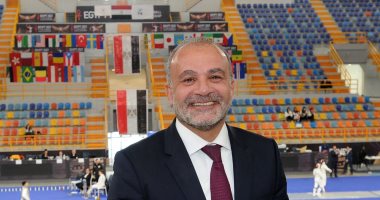 عبد المنعم الحسيني يتابع الاستعدادات الخاصة بالبطولة الأفريقية للسلاح بمصر