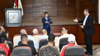 وزير الرياضة يلتقى بلاعبى المشروع القومى للموهبة والبطل الأوليمبى بمركز الابتكار الشبابى والتعلم