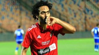 وكيل الشحات: وسطاء عرضوا على اللاعب الانضمام للزمالك.. لكنه يريد الاعتزال بالأهلى