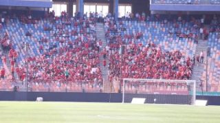 توافد جماهير الأهلى والزمالك على استاد القاهرة لمتابعة مباراة القمة.. صور