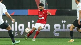 خالد عبد الفتاح يقود الجبهة اليمنى للأهلى أمام المقاولون العرب