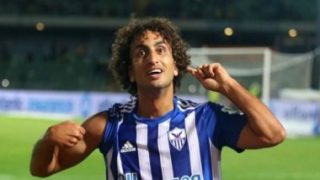 الرجاء المغربي يعلن الاتفاق مع عمرو وردة على الانضمام لمدة موسمين