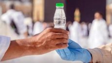 شئون الحرمين:سقيا زمزم تواصل تقديم خدماتها لضيوف الرحمن والمعتمرين