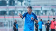 جلسة مرتقبة بين إدارة الزمالك وأوسوريو بعد الخسارة من إنبى