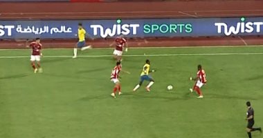 15 دقيقة.. هجوم من الأهلي والاسماعيلي والتعادل سيد الموقف