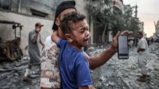 القاهرة الإخبارية: جيش الاحتلال يشن سلسلة غارات جديدة على عدة مواقع بقطاع غزة