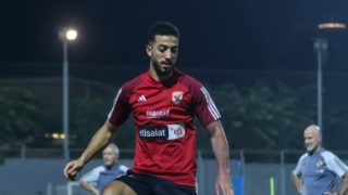 محمد عبد المنعم يهدي السوبر المصري إلى جماهير الأهلي ويشكر الجهاز الفني
