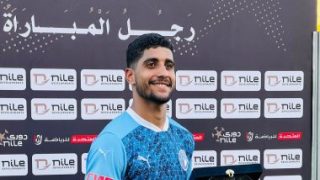متابعة دورية على قدم إبراهيم عادل بعد تثبيت كسر الشظية بالجبس