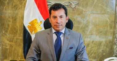 وزير الرياضة يلتقى الشباب خلال ختام معسكرات يلا كامب بالمدينة الشبابية بالغردقة