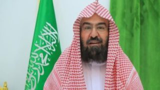 رئيس الشئون الدينية بالحرمين لزوار المسجد النبوى: استثمروا أوقاتكم بالذكر