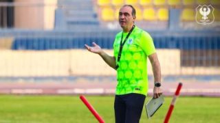 علي ماهر يطمئن على مصابى المصرى قبل مواجهة الزمالك
