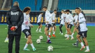 15 دقيقة.. منتخب مصر يبحث عن هدف مباغت لإيقاف صحوة نيوزيلندا (0 – 0)