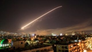 سانا: إصابة شخصين فى ضربة جوية إسرائيلية استهدفت ريف دمشق