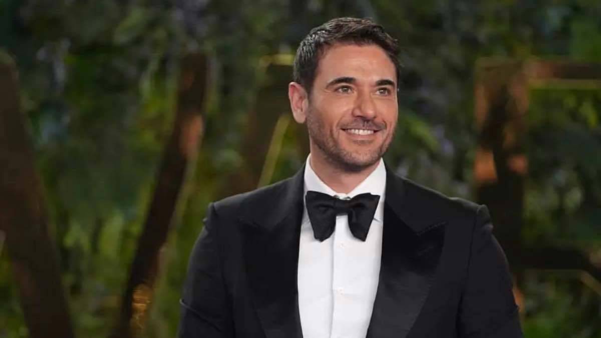 أحمد عز المنتجين كانو بيرشحوني بسبب “شكلي حلو”