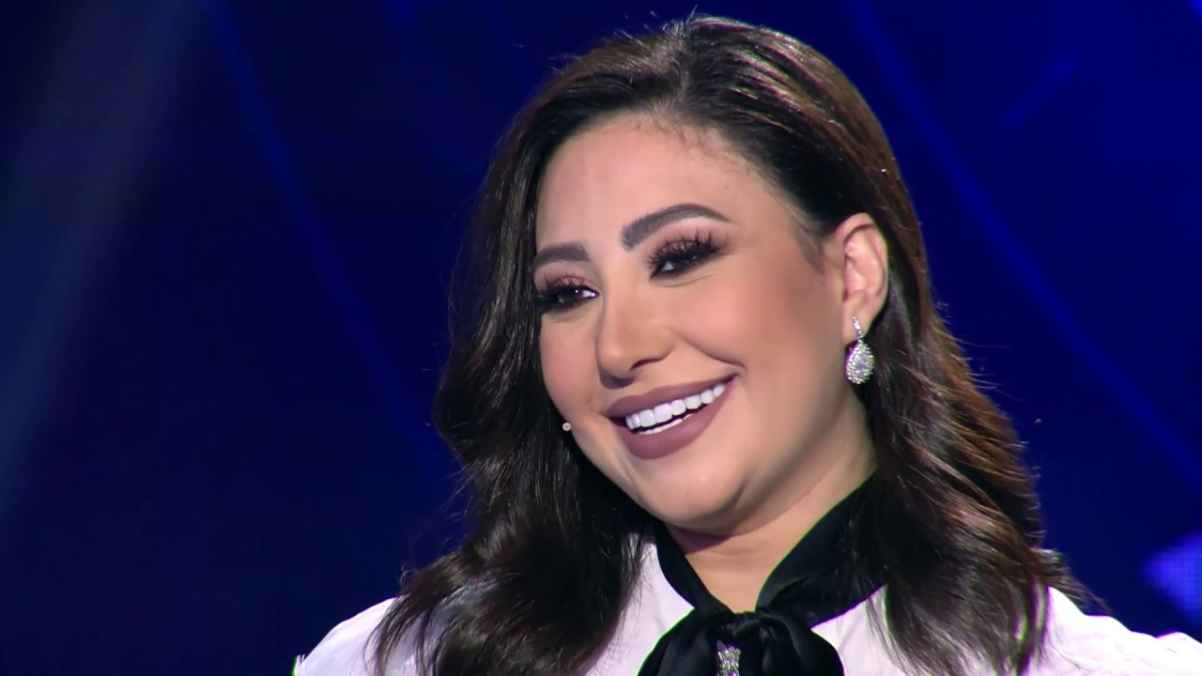 بوسي عن بدايتها: “واجهت كل أشكال القسوة وفكرت في الانتحار”
