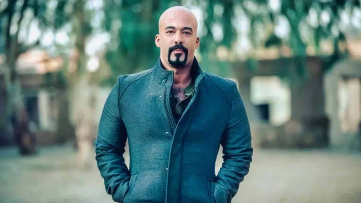 “هيثم أحمد زكي”.. رحلة من الوحدة والخوف إلى نهاية مُفجعة
