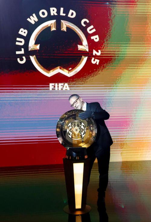 قرعة كأس العالم للأندية .. الهلال يواجه ريال مدريد والأهلي المصري أمام إنتر ميامي | رياضة عالمية